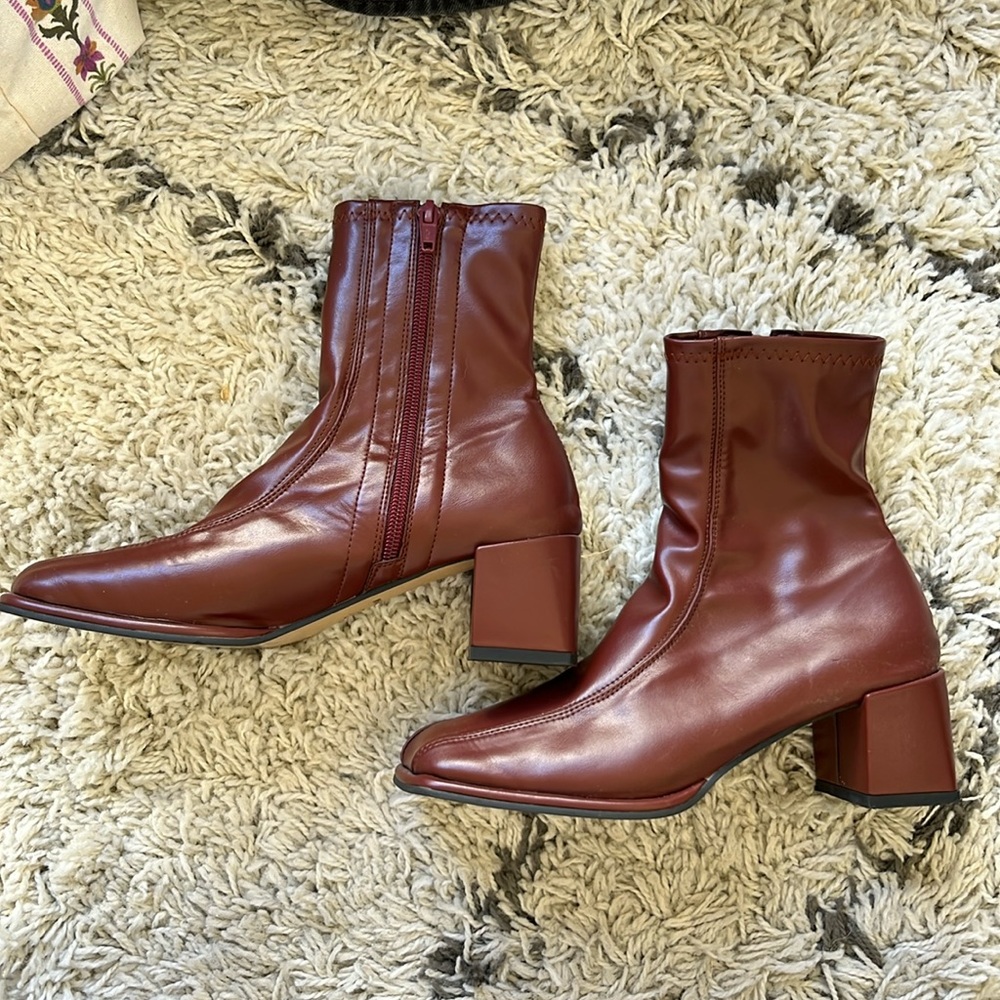 Shop Peche Y2K red oxblood burgundy zip up block heel boot 37 AVAH vegan leather